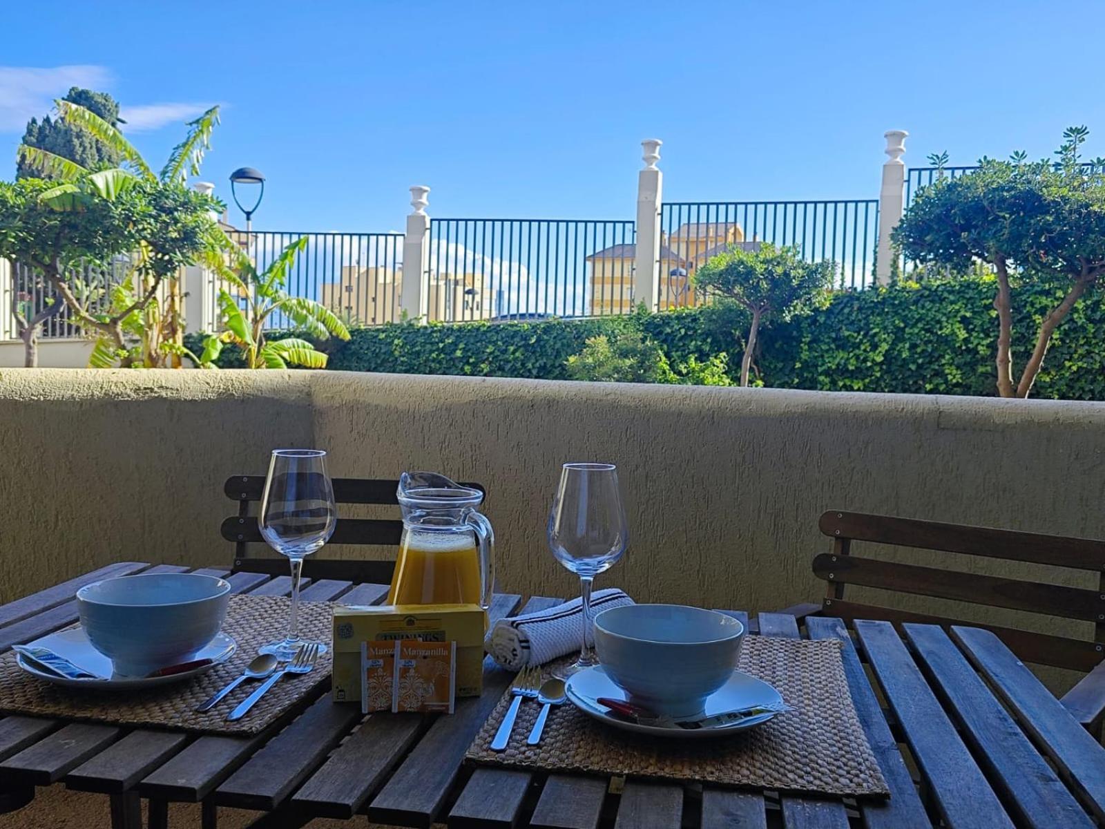 Casa Oasis Benalbeach بينالماذينا المظهر الخارجي الصورة