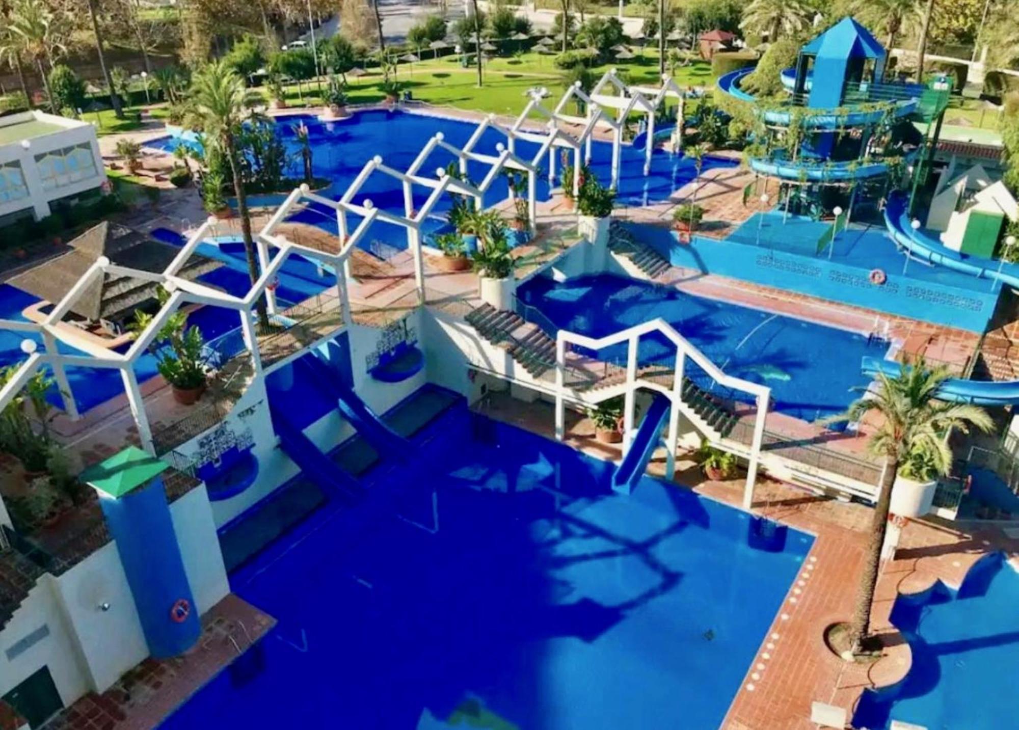 Casa Oasis Benalbeach بينالماذينا المظهر الخارجي الصورة